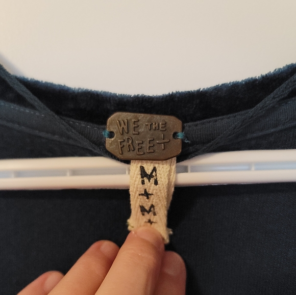 Free People Blue Crushed Velvet Tunic - Picture 4 of 5